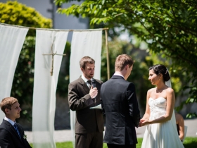 12-06-02-wedding-laurarobin-219